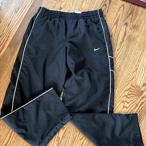 Nike brand men’s athletic pants